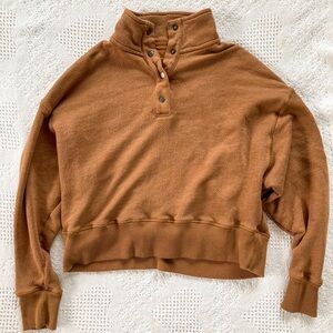 American Eagle Cropped Sweater